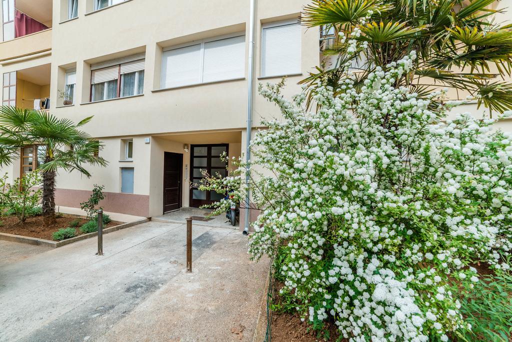 Apartment Aquileia Pula Buitenkant foto
